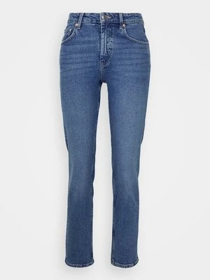 Zdjęcie produktu Jeansy Straight Leg Gina Tricot Tall