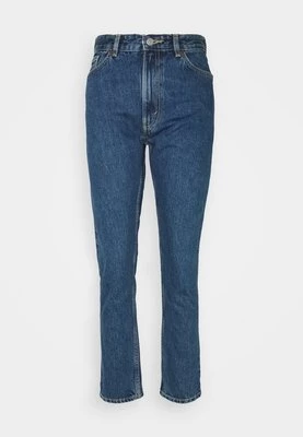 Jeansy Straight Leg Monki