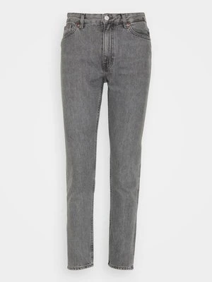 Jeansy Straight Leg Monki