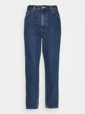 Jeansy Straight Leg Monki