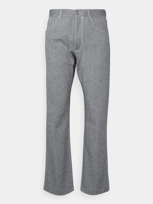 Jeansy Straight Leg NN.07