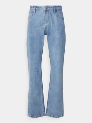 Jeansy Straight Leg Pegador