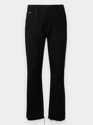 Jeansy Straight Leg Pegador