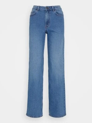 Jeansy Straight Leg Pieces