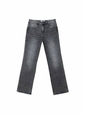 Jeansy Straight Leg Stradivarius