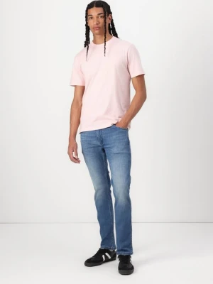 Jeansy Straight Leg Wrangler niebieski denim
