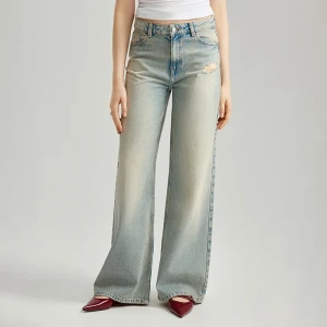 Jeansy wide leg mid waist jasnoniebieskie House