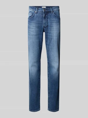Jeansy o kroju slim fit z 5 kieszeniami model ‘Chuck’ BRAX