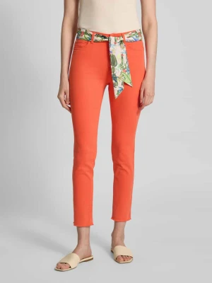 Jeansy z materiałowym paskiem Marc Cain