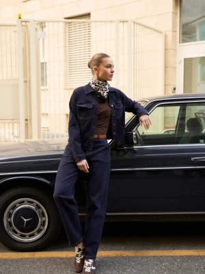 Jeansy z paskiem ciemnogranatowe Moodo