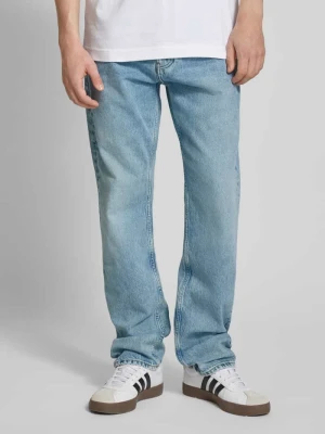 Jeansy z prostą nogawką i detalem z logo Calvin Klein Jeans