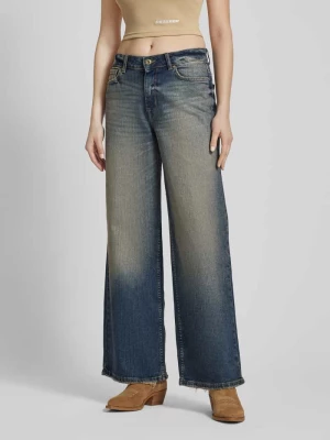 Jeansy z szeroką nogawką i efektem znoszenia model ‘MADISON’ Only