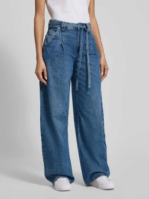 Jeansy z szerokimi nogawkami z mieszanki bawełny i lyocellu model ‘C_PLEATED BARREL 1.0’ Boss Orange