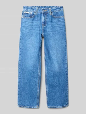 Jeansy z wpuszczanymi kieszeniami i detalem z logo Calvin Klein Jeans