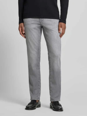 Jeansy z wpuszczanymi kieszeniami model ‘Chuck’ BRAX