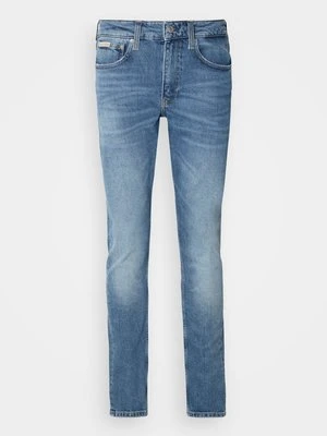 Jeansy Zwężane Calvin Klein Jeans