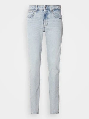 Jeansy Zwężane Calvin Klein Jeans