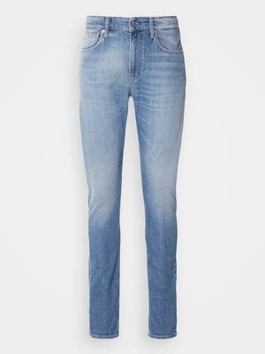 Jeansy Zwężane Calvin Klein Jeans