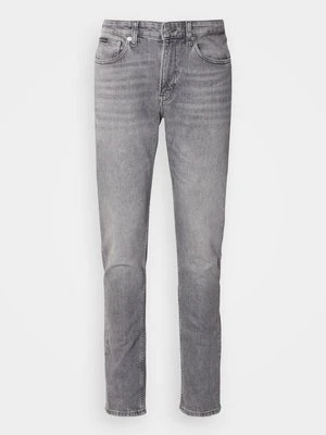 Jeansy Zwężane Calvin Klein Jeans