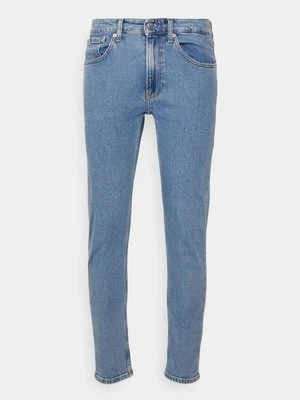 Jeansy Zwężane Calvin Klein Jeans