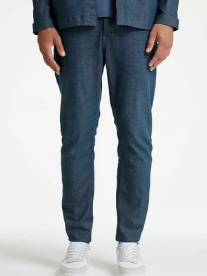 Jeansy Zwężane CHASIN' niebieski denim