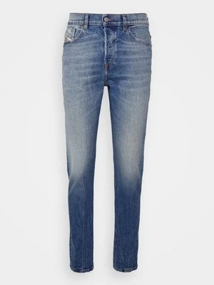 Jeansy Zwężane Diesel