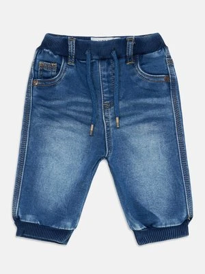 Jeansy Zwężane name it