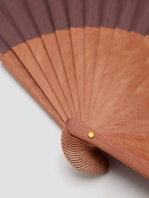 Jednokolorowy wachlarz z drewna brązowy - Kobieta - Rozmiar uniwersalny - MANGO