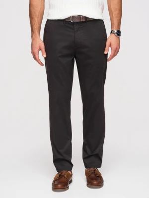 Jednolite męskie spodnie chino REGULAR FIT – czarne V5 - Rozmiar: L Ombre Clothing
