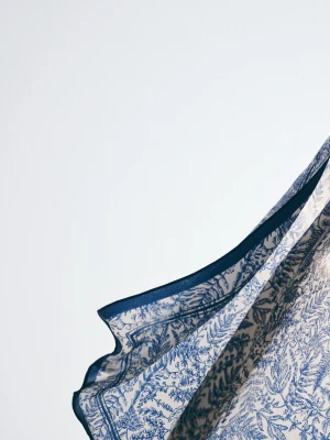 Jedwabna apaszka we wzory TARANKO