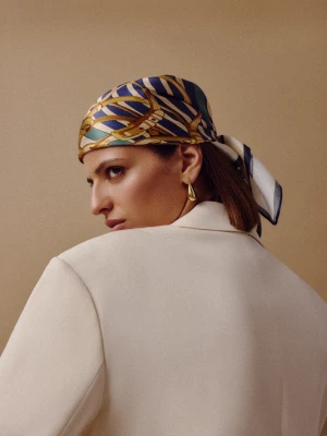 Jedwabna apaszka we wzory TARANKO