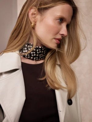 Jedwabna gawroszka w kwiaty TARANKO