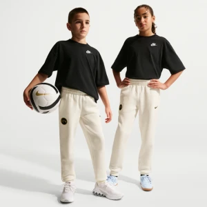 Joggery piłkarskie dla dużych dzieci Kylian Mbappé Club Fleece - Biel Nike
