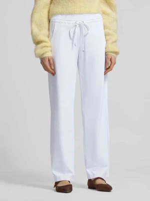 Jogpants o prostych nogawkach z hightech jersey model 'CANDICE' RAFFAELLO ROSSI Biały