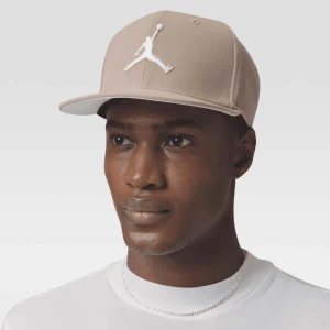 Jordan Jumpman Pro Adjustable Cap uniseks Czapki beż rozmiar Akcesoria