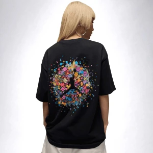 Jordan Flight Oversized Graphic Floral Twist Shortsleeve Tee kobiety T-Shirty i Polo czarny rozmiar Odzież