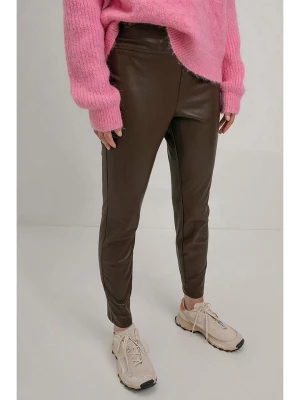 Josephine & Co Spodnie "Stijn" w kolorze ciemnobrązowym rozmiar: 36