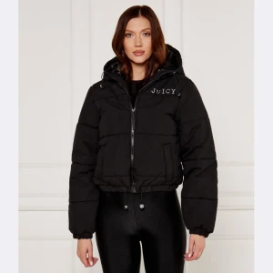 Juicy Couture Kurtka MARGIE PUFFER | Cropped Fit