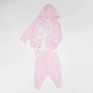 JUNIOR NKN SUSTAINABLE 3PC FZ SET pink foam, markiNike, Rampersy i zestawy dla niemowląt, w kolorze różowy, rozmiar: