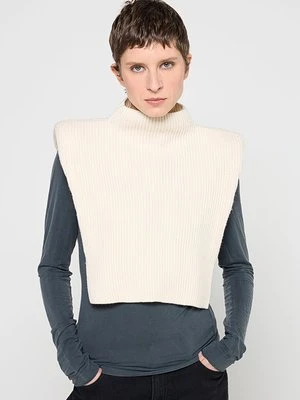 Kamizelka & Other Stories