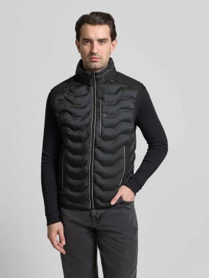 Kamizelka pikowana o kroju regular fit z kapturem w kołnierzu Tom Tailor