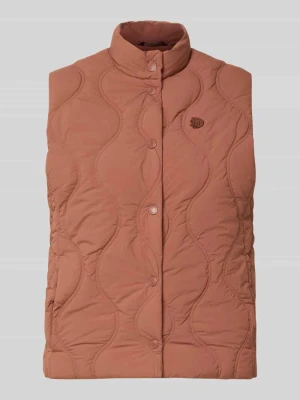 Kamizelka pikowana ze stójką i wyhaftowanym logo Superdry Terakotowy