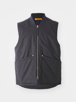 Kamizelka Replay Inc.