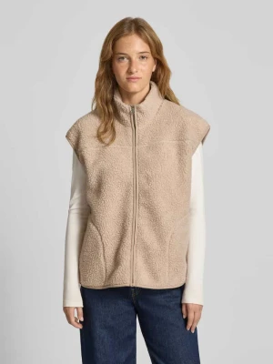 Kamizelka z futerka o kroju comfort fit ze stójką model ‘SADIA’ Pieces