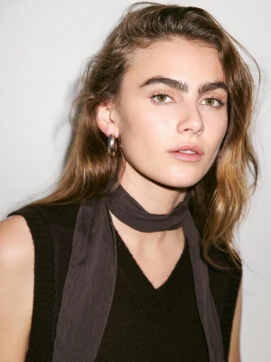 Kamizelka Ze 100% Kaszmiru Z Dekoltem W Serek - Brązowy - - Massimo Dutti - Kobieta