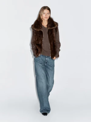 Kamizelka Ze Skóry Jagnięcej Z Wysokim Kołnierzem - Brązowy - - Massimo Dutti - Kobieta