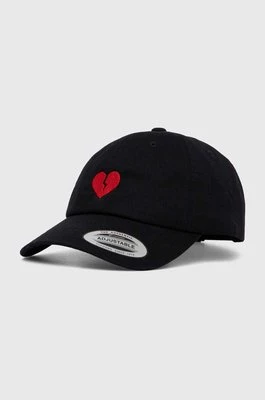 Kaotiko czapka z daszkiem bawełniana kolor czarny z aplikacją AM009-01-1528