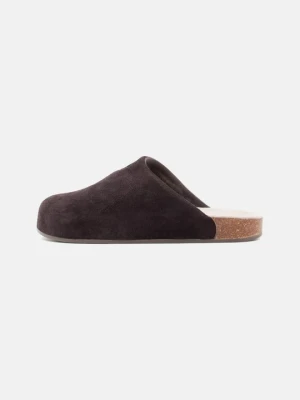 Kapcie adidas Originals ciemnobrązowy