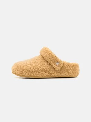 Kapcie Crocs