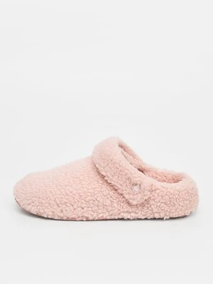 Kapcie Crocs jasnoróżowy